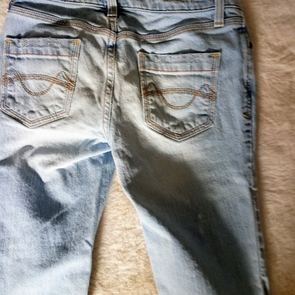 Blue jeans - Picture 2 of 9